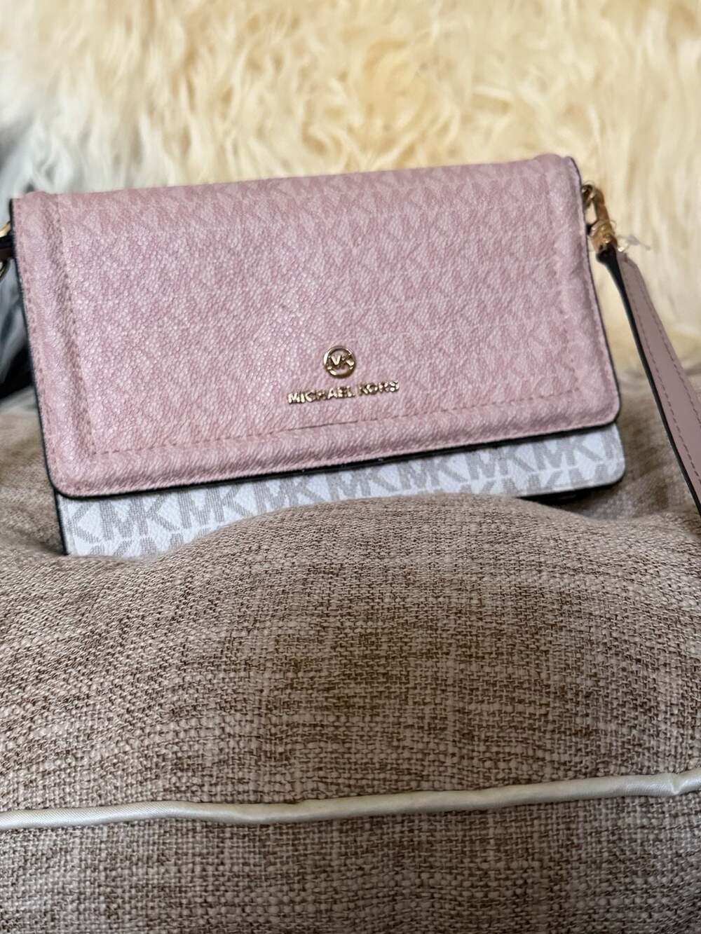 Michael Kors Jet Set Charm Small Phone Crossbody Bag in Ballet Multi